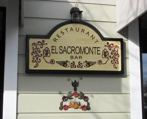 Entrada a Sacromonte