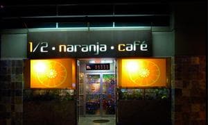 Media Naranja Café
