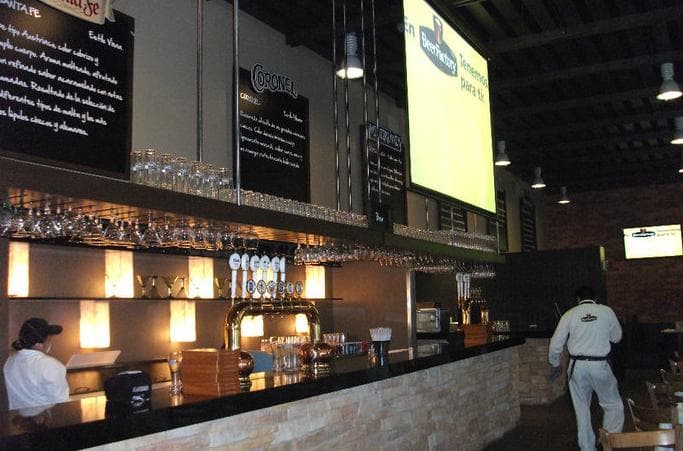 Bar