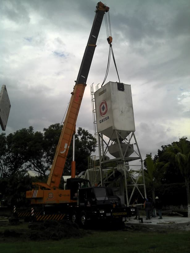 Logística en Transporte y Grúas
