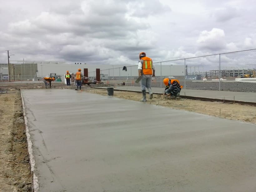TOPOGRAFIA, PROYECTOS,CONCURSOS Y CONSTRUCCION MANUSA